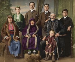 Πατριαρχική οικογένεια Ελλήνων της Κρώμνης 1885