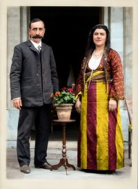 Το ζεύγος Ευθύμιου και Πηνελόπης Καλεβρά (πιθανώς απο την Τραπεζούντα) αρχές του 1900