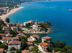 Τμήμα της πόλεως της Κερασούντας και ο λιμένας στη Μαύρη θάλασσα