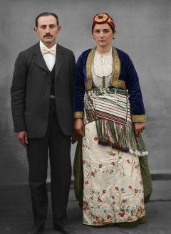 Ζευγάρι Ελλήνων Κοτυωριτών Νεονύμφων 1900