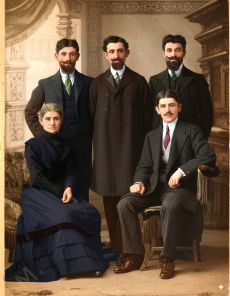 Οικογένεια αστών της Τραπεζούντας πριν το 1920