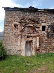 Εκκλησία στο Παρτίν της Κρώμνης