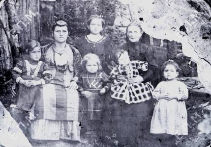 Η βάφτιση ή φωτίσια στα Κοτύωρα του Πόντου, όλα τα ήθη και έθιμα που συνοδεύουν το χριστιανικό μυστήριο