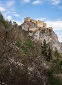 Η Ιερά Μονή Αγίου Γεωργίου Περιστερεώτα - Kuştul Manastırı‎‎
