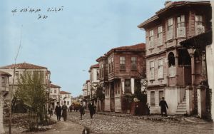 Κεντρικός δρόμος στο Ατάπαζαρ στις αρχές του 1900
