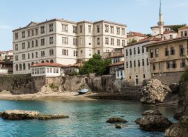 Φροντιστήριον Τραπεζούντος - Απο το φωτογραφείον των Αφων Κακκούλη