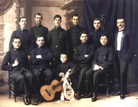 Μαθητική φιλαρμονική του Φροντιστηρίου Τραπεζούντας 
