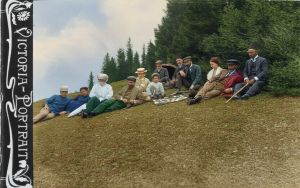 Παραθεριστές στην τοποθεσία Κοτύλια στο παρχάρι της Δανείαχας της Τραπεζούντα 