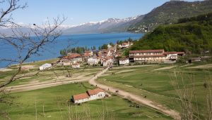 Λεπτομέρεια απ το λιμάνι και την πόλη των Σουρμένων του Πόντου 