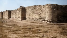 Τμήμα των οχυρωματικών τειχών της πόλεως του Τσόρουμ 