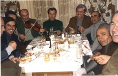 Ο αείμνηστος βιολάτορας-κεμανατζής Ιωάννης Μαρουφίδης με καταγωγή το Μεταλλείο Σίμ