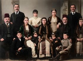 Οικογένεια Αθανασίου Τσαπακίδη - Πόντος - Αρχές του 1900