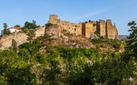 Το παλάτι των Μεγάλων Κομνηνών - Τα τείχη της Τραπεζούντας 